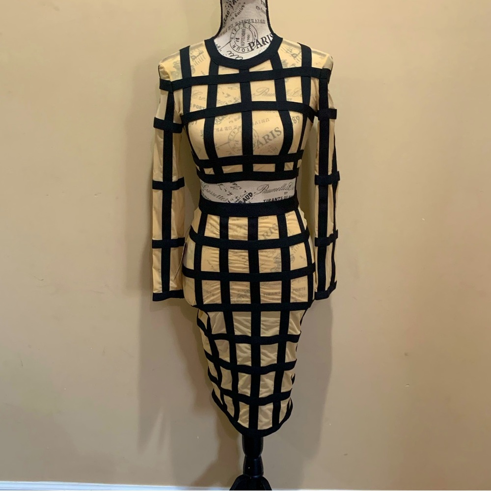 Two Piece Set